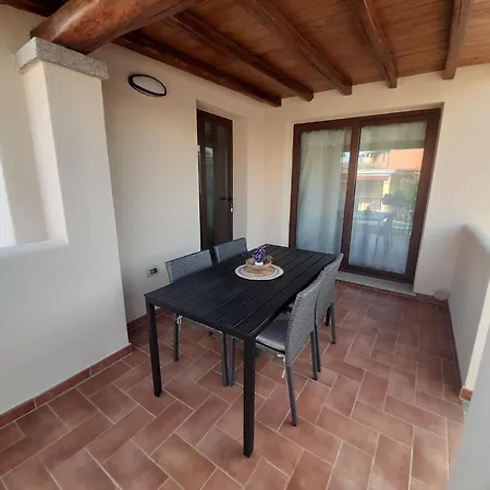 Beautiful 2 Bedroom Vacation * Лотцораи